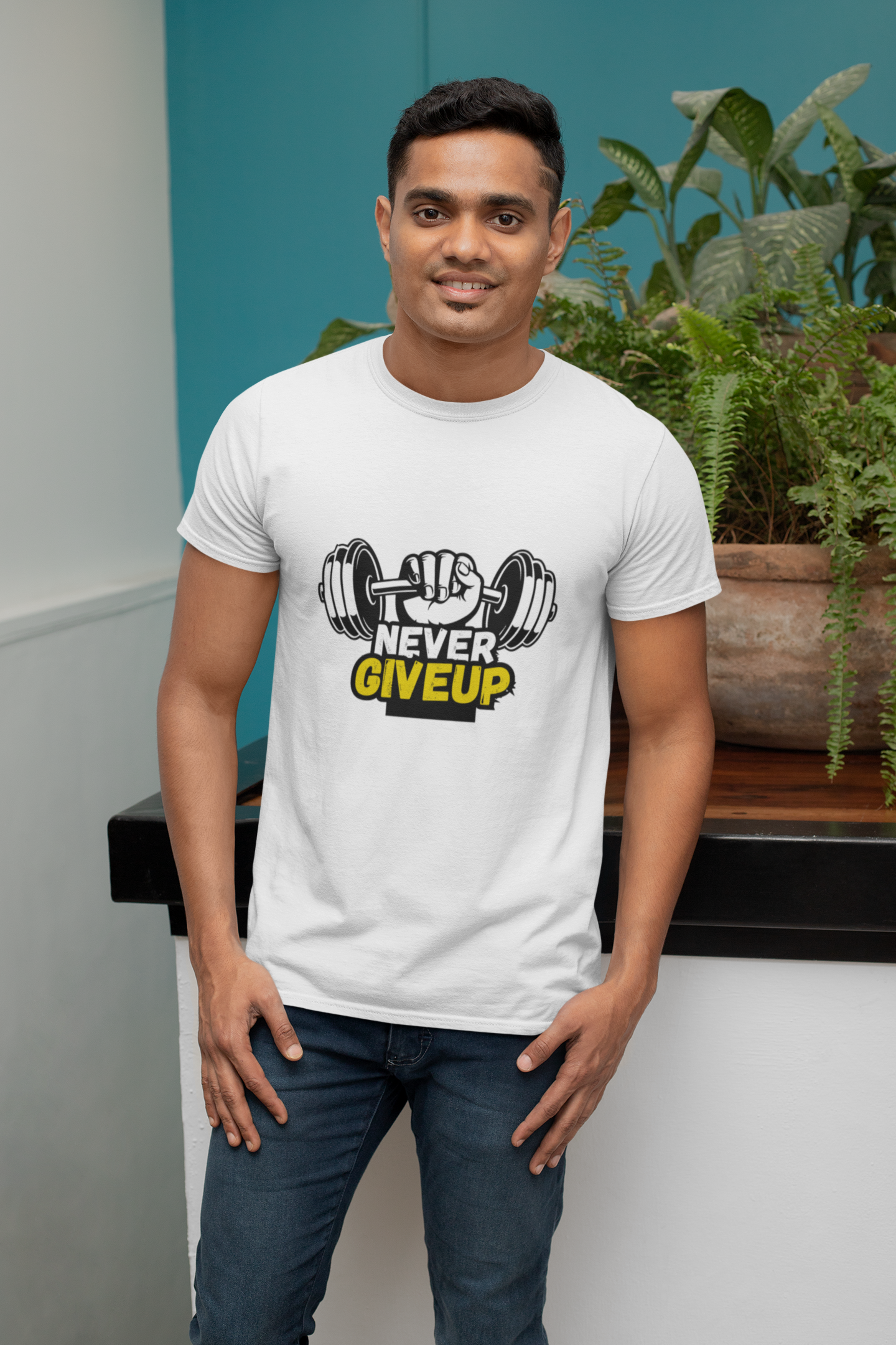 Never Give-Up (Unisex T-Shirt)